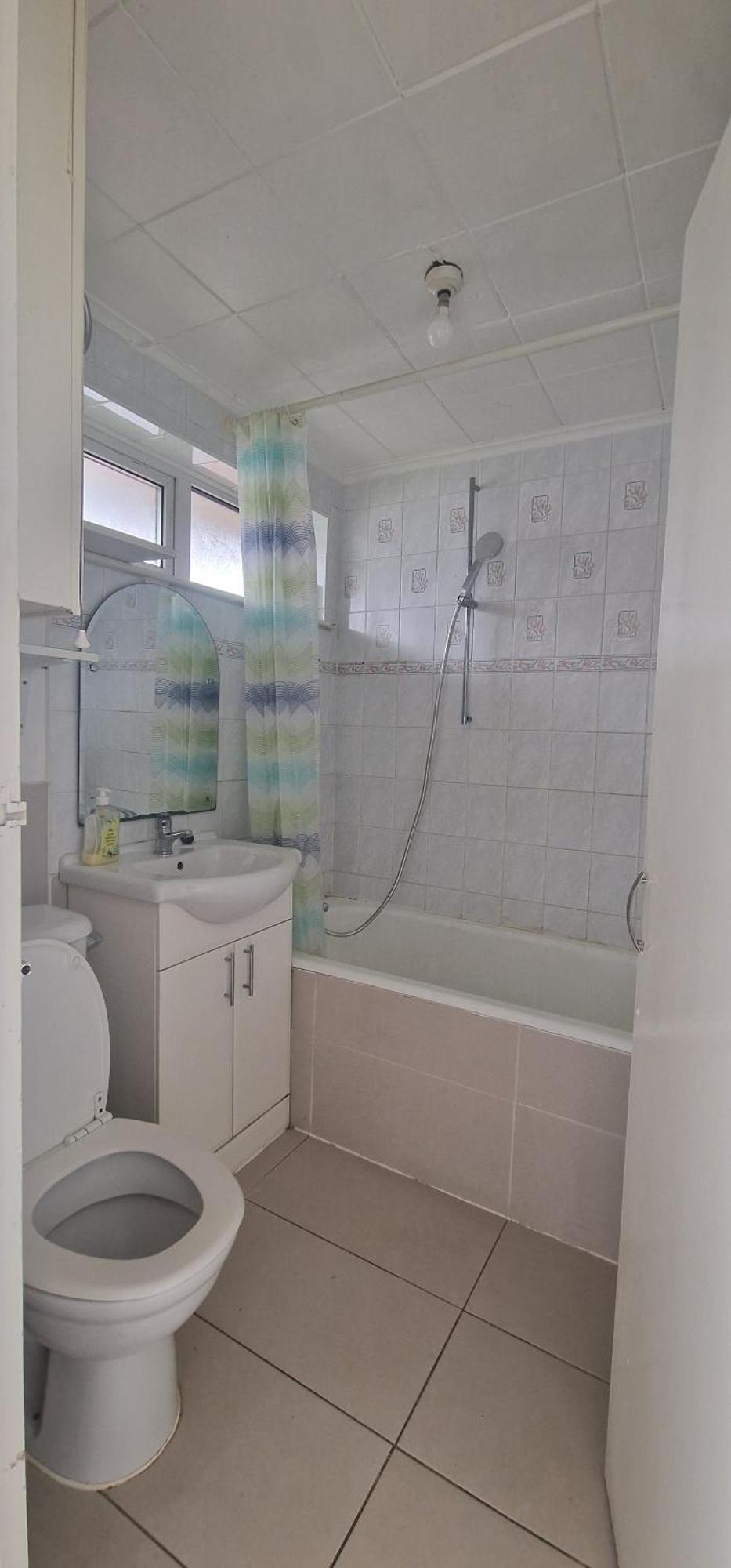 Ritz Place 2 Guest house Northolt (Greater London)